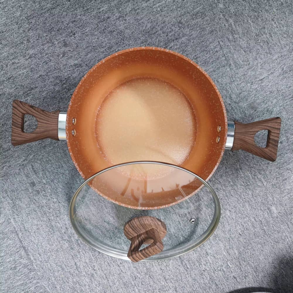 Pentola in casseruola con fondo antiaderente a induzione, pressofusa, atossica, con tocco morbido